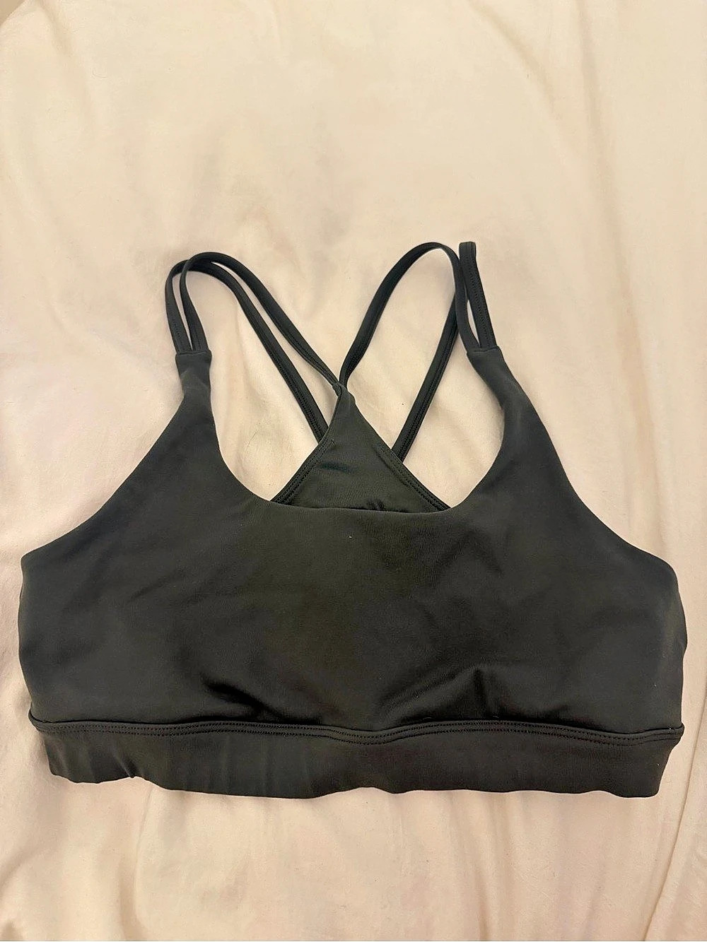 Alo Sports Bras green Like New